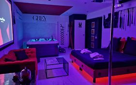 Loveroom Very Good Trip Chambre Avec Jacuzzi Privatif